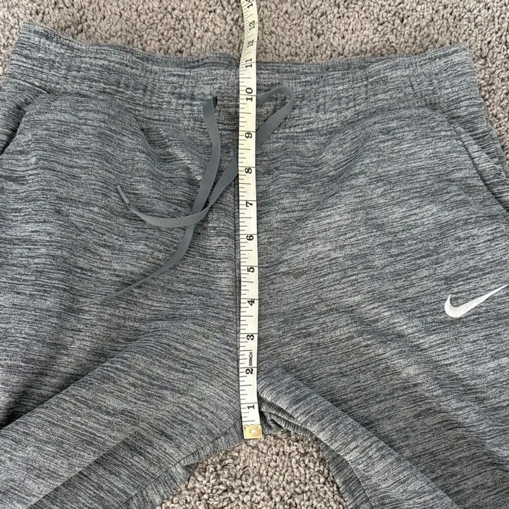 Nike Dri Fit Standard Fit Kids Jogger Sweatpants‎ Gray XLarge